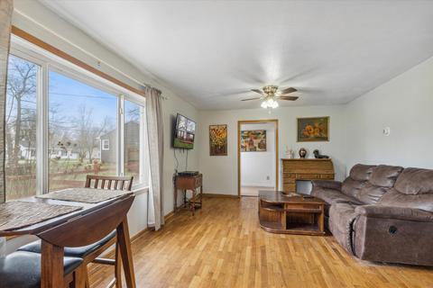 210 Cardinal Crst, Jackson, MI 49202 photo 8