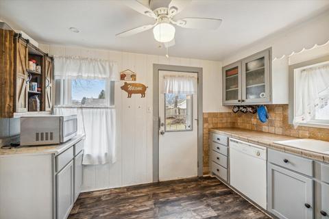 210 Cardinal Crst, Jackson, MI 49202 photo 19