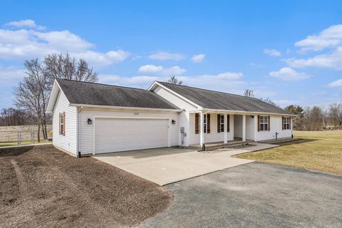 7672 Keyes Rd, Bellevue, MI 49021 photo 2