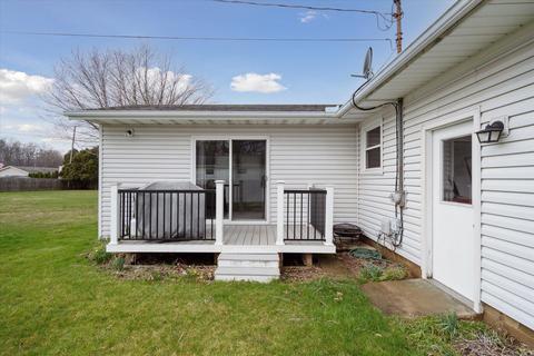 3845 Deerfield Dr, Jackson, MI 49203 photo 30