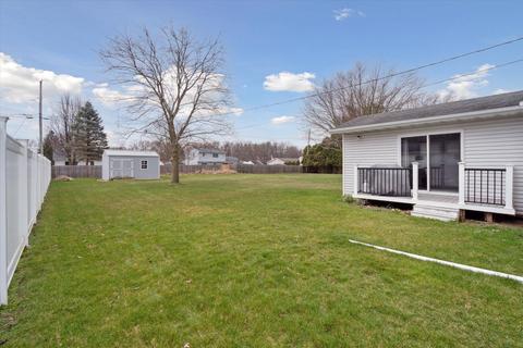 3845 Deerfield Dr, Jackson, MI 49203 photo 29