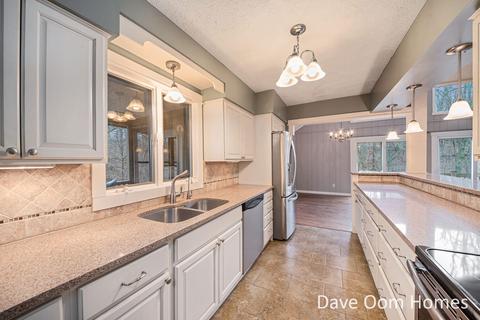 3705 Eckert Rd, Freeport, MI 49325 photo 8