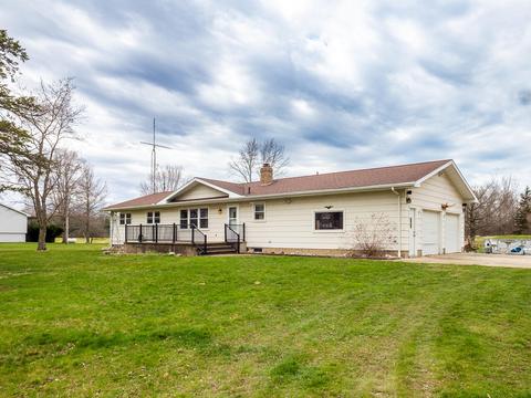 13510 Pardee Rd, Buchanan, MI 49107 photo 2