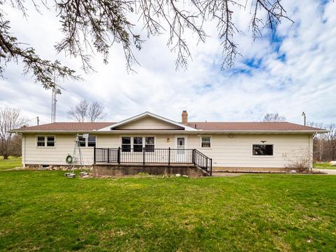 13510 Pardee Rd, Buchanan, MI 49107 photo 1