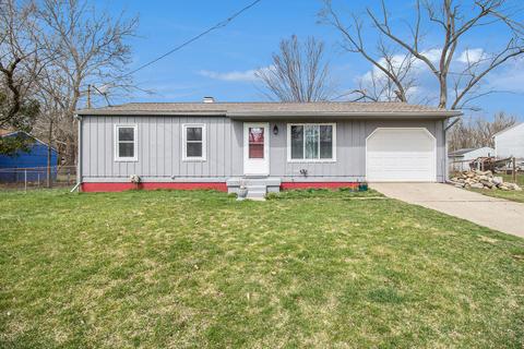 276 Stanford Ln, Jackson, MI 49203 photo 1