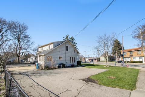 148 N Riverview Dr, Parchment, MI 49004 photo 6