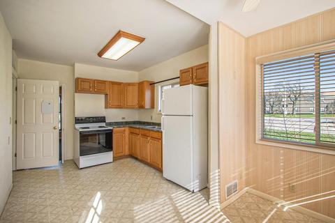 148 N Riverview Dr, Parchment, MI 49004 photo 7