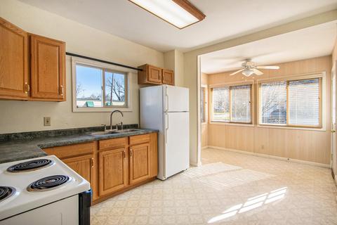 148 N Riverview Dr, Parchment, MI 49004 photo 8