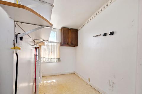 208 Watts St, Jackson, MI 49203 photo 8