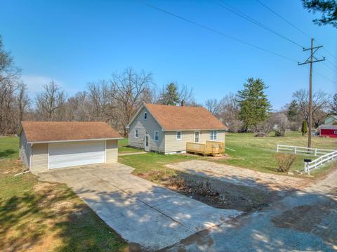 212 2nd St, Munith, MI 49259 photo 1