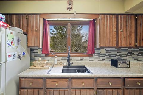 930 Grant St, Jackson, MI 49203 photo 6