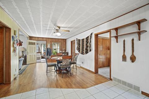 930 Grant St, Jackson, MI 49203 photo 10