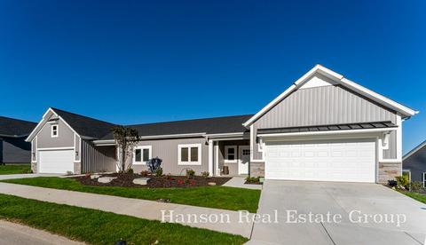 1466 Center Hill Rd SE #13, Lowell, MI 49331