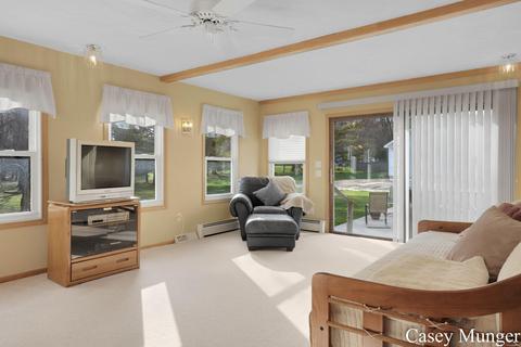 496 Adapointe Ct SE, Ada, MI 49301 photo 14