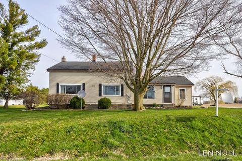 4109 Garfield St, Coopersville, MI 49404