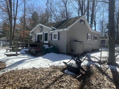 341 South St, Harrison, MI 48625 photo 7