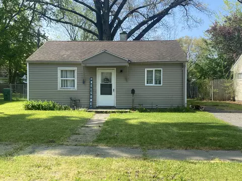 712 Mary St, Dowagiac, MI 49047
