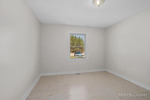 9350 E Spencer Rd, Crystal, MI 48818 photo 11