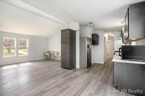 73064 34th Ave, Covert, MI 49043 photo 5