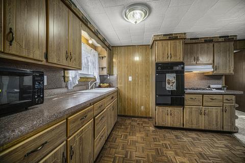 709 Longfellow Ave, Jackson, MI 49202 photo 7