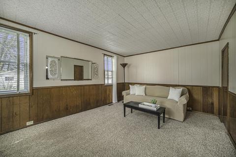 709 Longfellow Ave, Jackson, MI 49202 photo 5