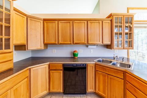 717 Warner St, Whitehall, MI 49461 photo 7