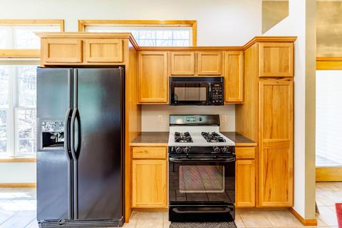 717 Warner St, Whitehall, MI 49461 photo 6