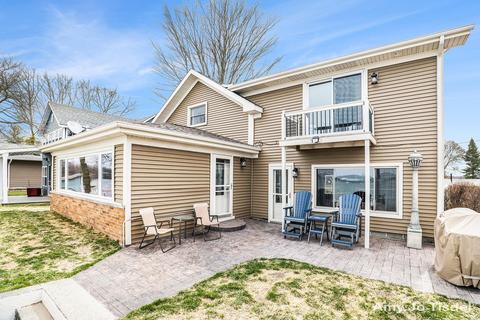730 Belding St, Crystal, MI 48818 photo 9