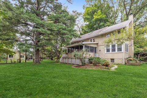 9970 Townline Rd, Union Pier, MI 49129