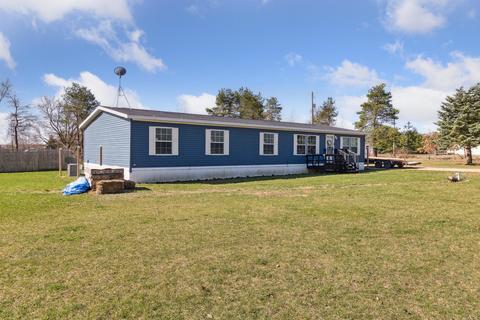 11390 E Pakes Rd, Crystal, MI 48818 photo 1