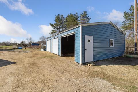 11390 E Pakes Rd, Crystal, MI 48818 photo 18