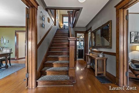 312 S Baldwin St, Whitehall, MI 49461 photo 6
