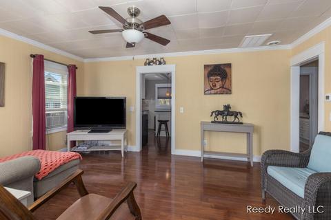 234 Maple St, Lowell, MI 49331 photo 5