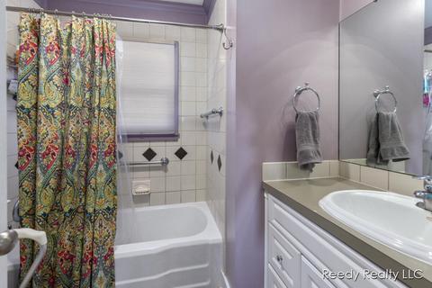 234 Maple St, Lowell, MI 49331 photo 15