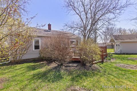 234 Maple St, Lowell, MI 49331 photo 17