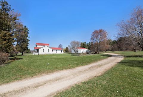 6920 Napoleon Rd, Jackson, MI 49201 photo 3