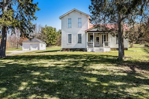 6920 Napoleon Rd, Jackson, MI 49201
