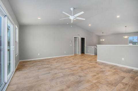 415 Orchard St, Constantine, MI 49042 photo 6