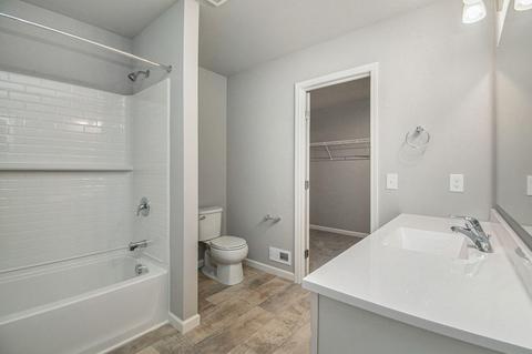 415 Orchard St, Constantine, MI 49042 photo 12