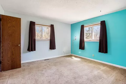 851 E Green St, Marshall, MI 49068 photo 16