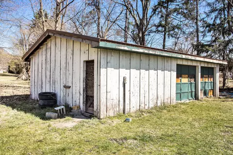 851 E Green St, Marshall, MI 49068 photo 27