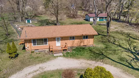 851 E Green St, Marshall, MI 49068 photo 31