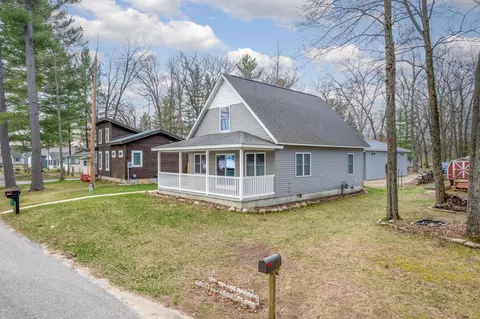 10020 Florence St, Lake, MI 48632
