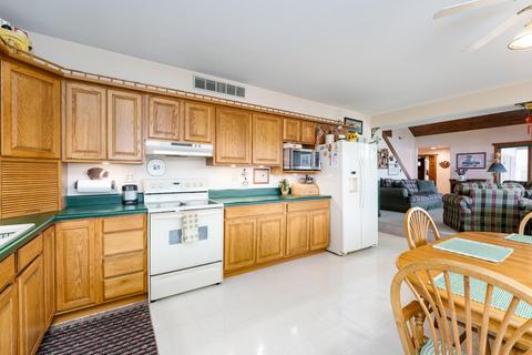 232 Custer Dr, Coldwater, MI 49036 photo 6