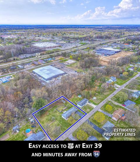 290 Curtis Ave, Jackson, MI 49203 photo 2