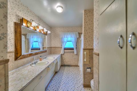 290 Curtis Ave, Jackson, MI 49203 photo 16