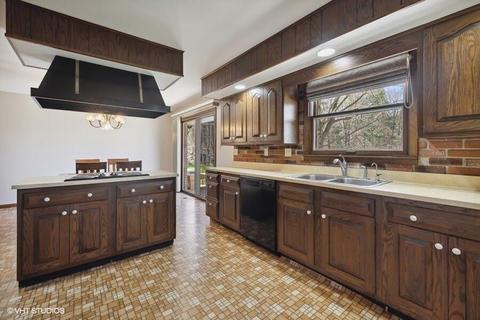 8202 N 300 E, Rolling Prairie, IN 46371 photo 7