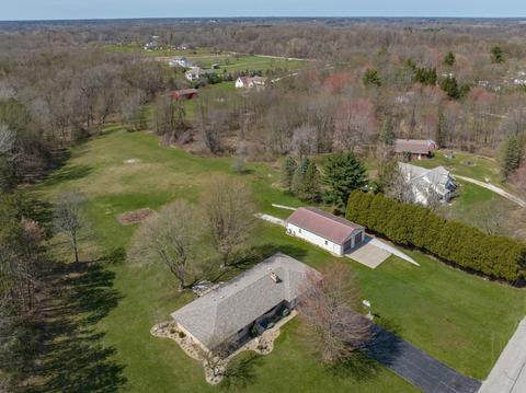 8202 N 300 E, Rolling Prairie, IN 46371 photo 27