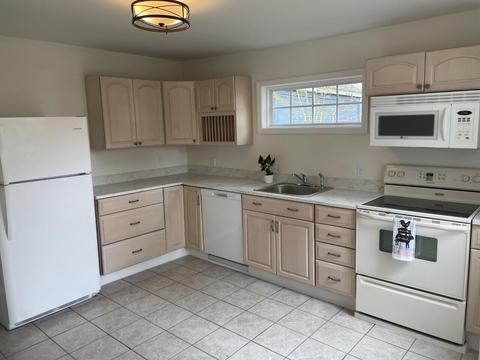 309 E Meadow Heights Ave, Jackson, MI 49203 photo 5