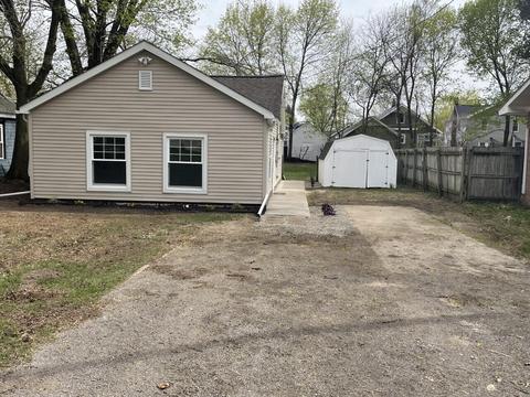 309 E Meadow Heights Ave, Jackson, MI 49203 photo 3